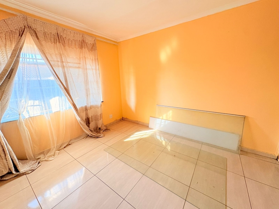 4 Bedroom Property for Sale in Vaalpark Free State